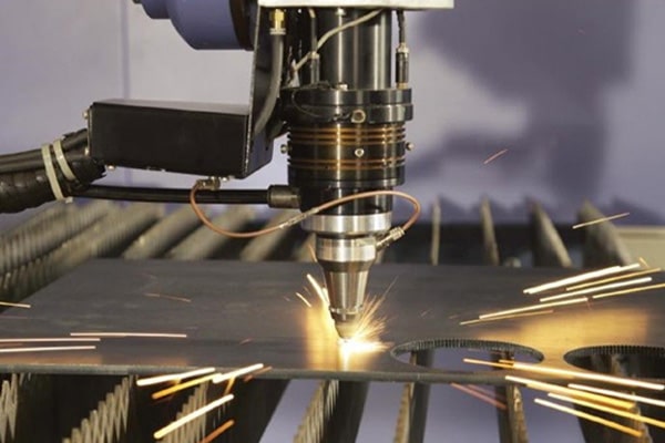 معرفی انواع دستگاه برش آهن