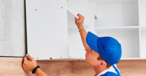 فیتینگ کابینت چیست و چرا در طراحی آشپزخانه اهمیت دارد؟