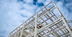 آموزش مراحل اجرای اسکلت فلزی پیچ و مهره و جوشی