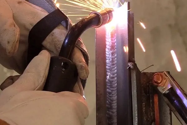 ابزار مورد نیاز برای جوشکاری سربالا