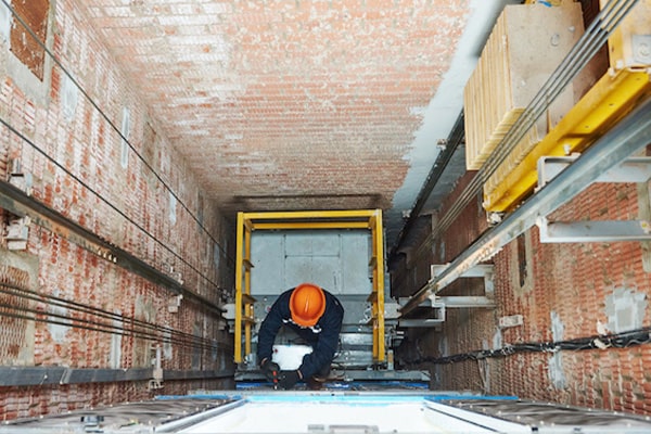 شاسی کشی و آهن کشی آسانسور چه تفاوتی دارند؟