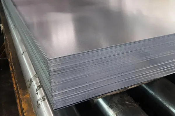 مزایا و معایب استیل بگیر